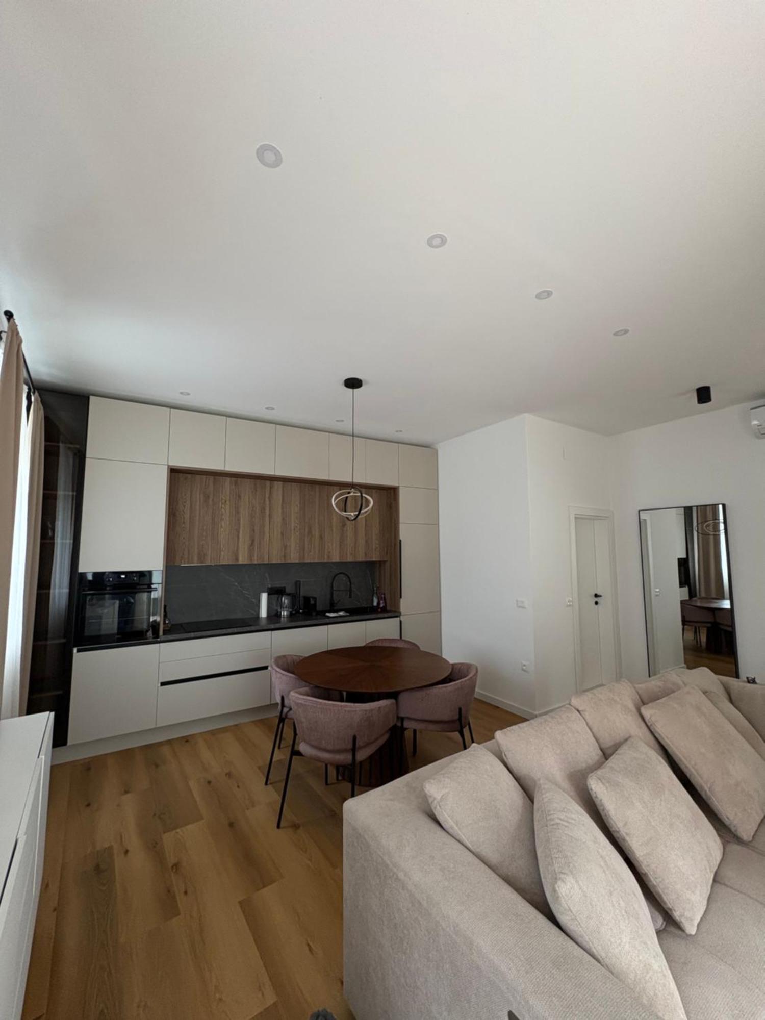 Apartment Nude Oasis *